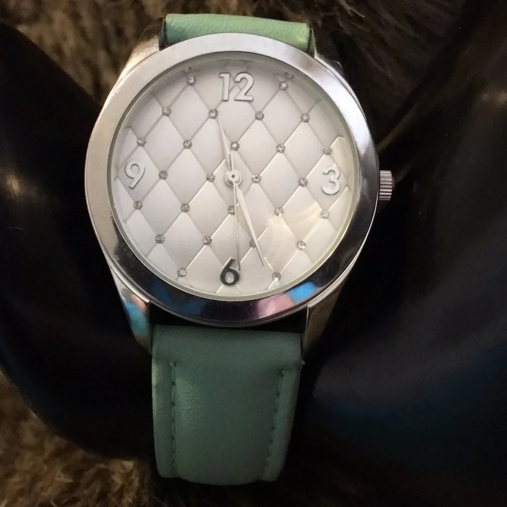 Ladies crystal quilt mint imitation leather watch